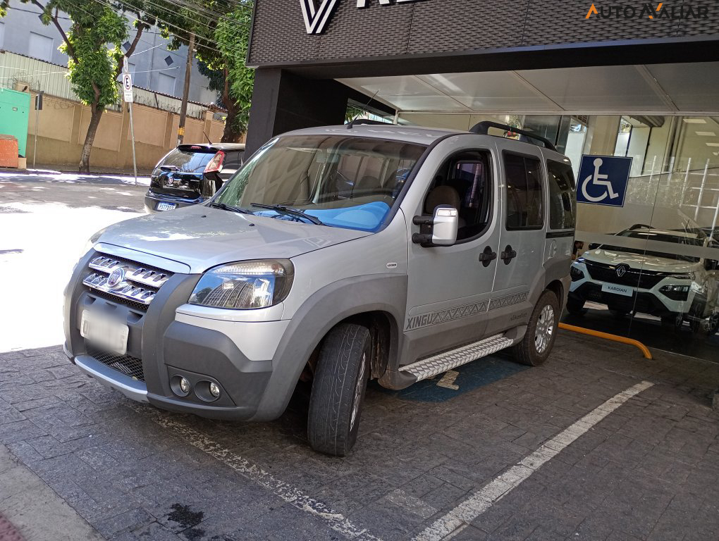 FIAT DOBLO 1.8 MPI ADVENTURE XINGU 16V FLEX 4P MANUAL