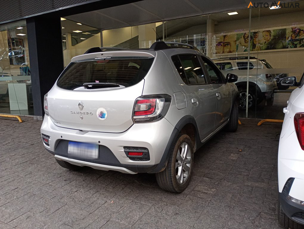 RENAULT SANDERO 1.6 STEPWAY 8V FLEX 4P MANUAL