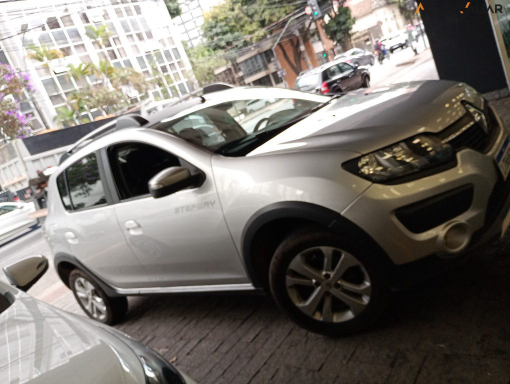 RENAULT SANDERO 1.6 STEPWAY 8V FLEX 4P MANUAL