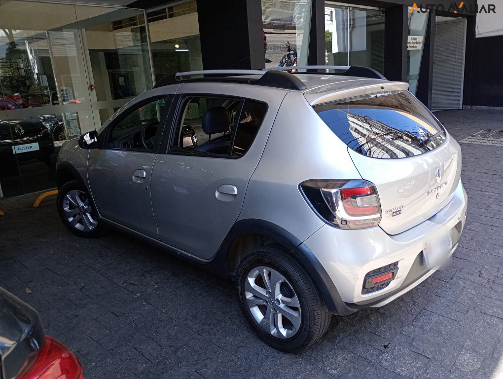 RENAULT SANDERO 1.6 8V STEP. EASY R H-POWER