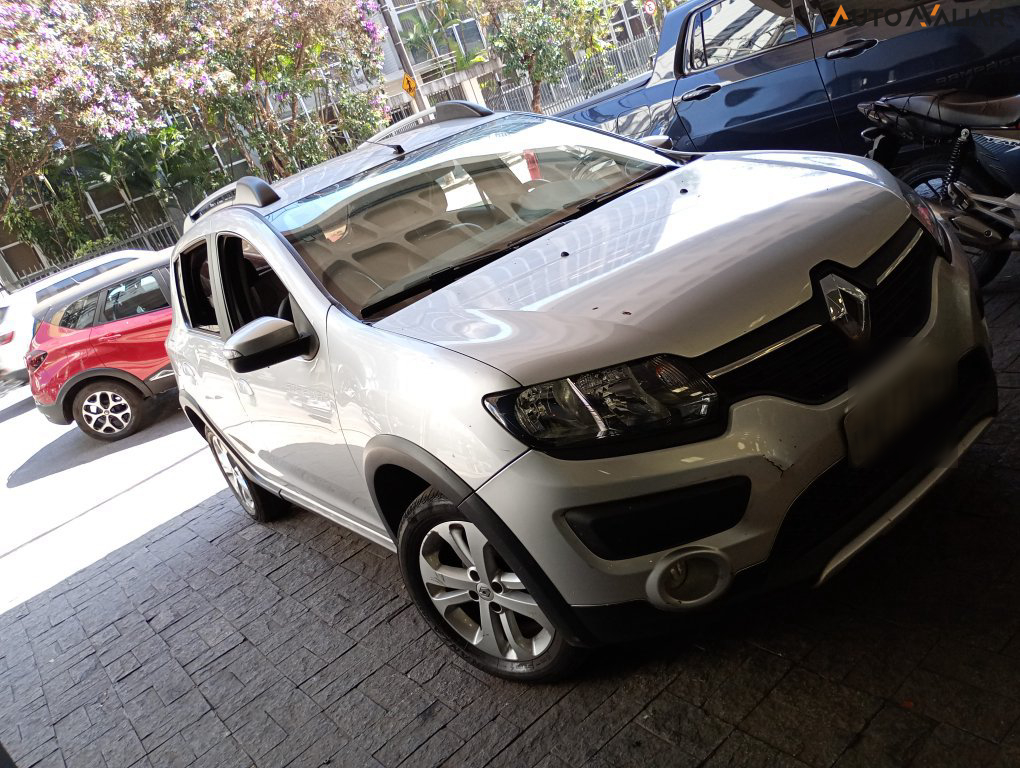 RENAULT SANDERO 1.6 8V STEP. EASY R H-POWER