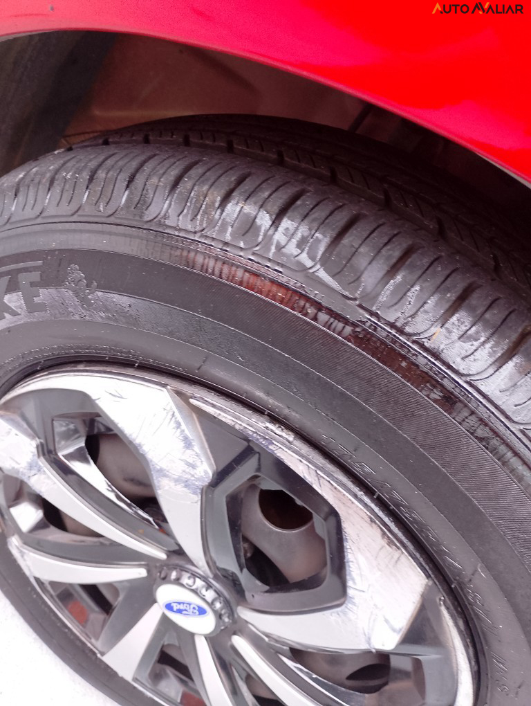 FORD FIESTA 1.0 MPI HATCH 8V FLEX 4P MANUAL