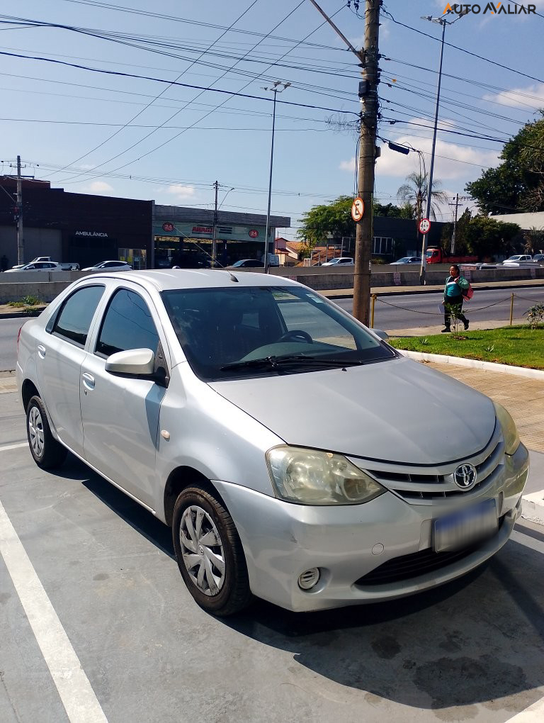 TOYOTA ETIOS 1.5 X SEDAN 16V FLEX 4P MANUAL