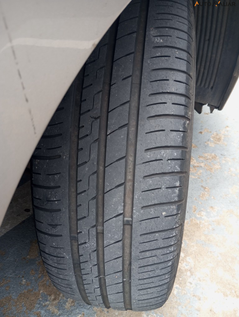 HYUNDAI HB20 1.0 COMFORT 12V FLEX 4P MANUAL