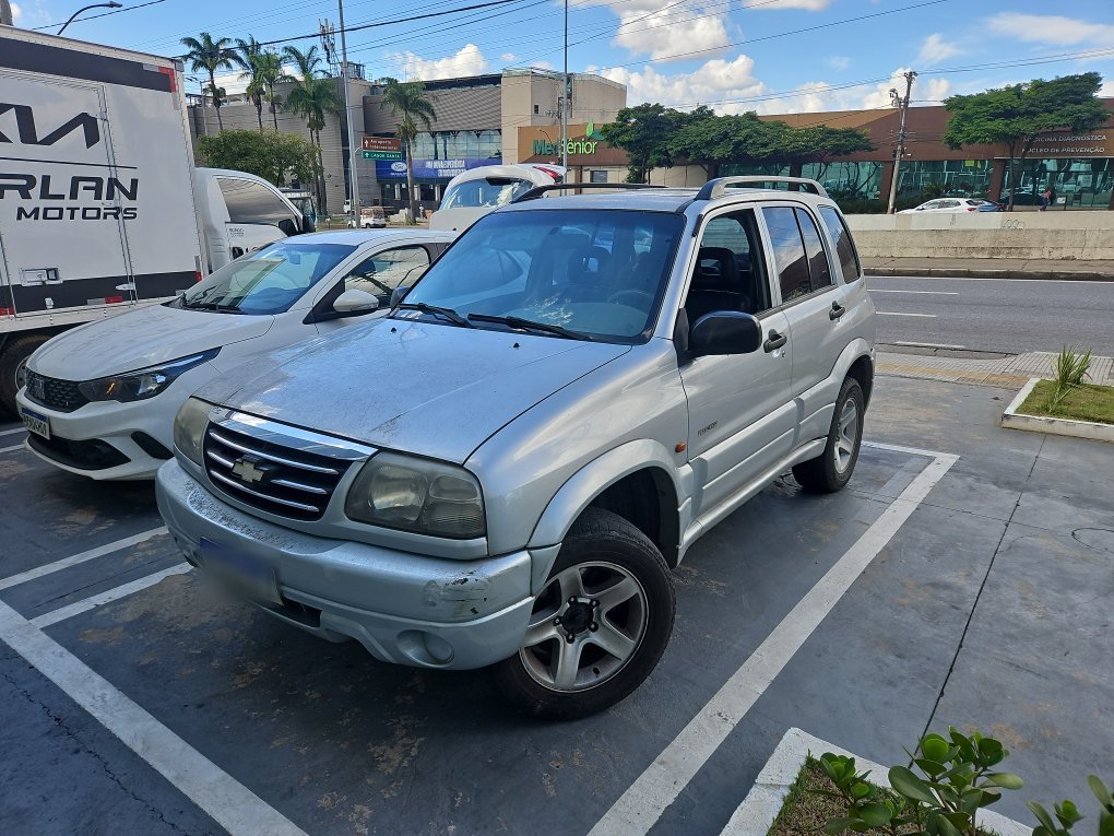 CHEVROLET TRACKER 2.0 4X4 8V GASOLINA 4P MANUAL