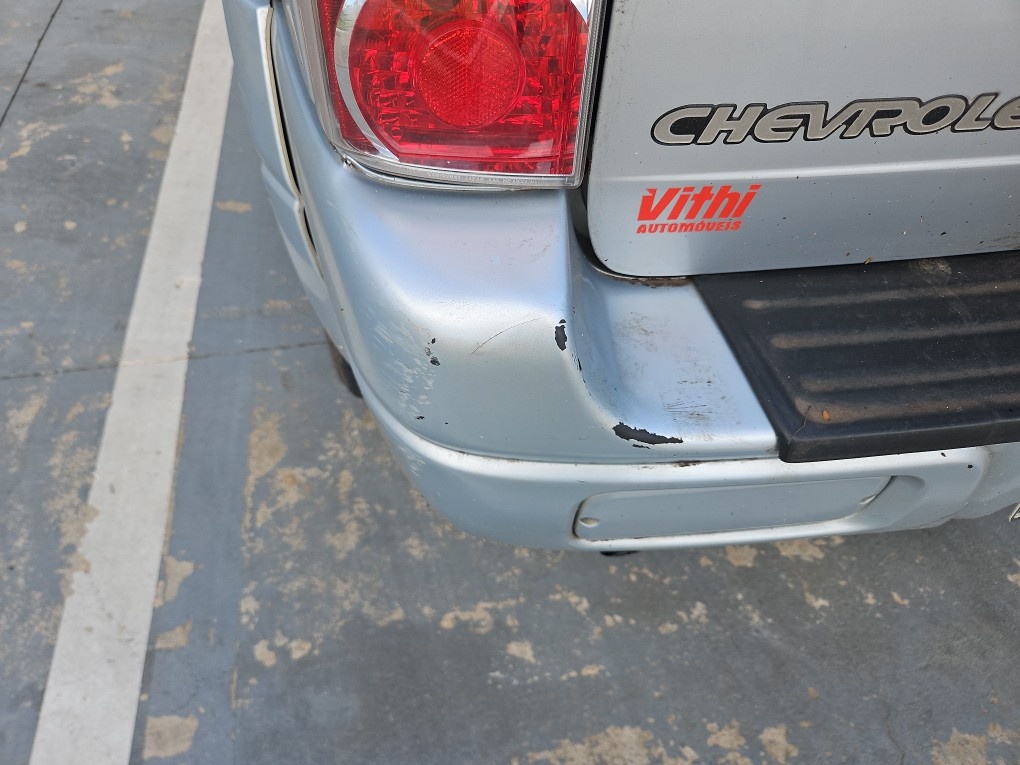 CHEVROLET TRACKER 2.0 4X4 8V GASOLINA 4P MANUAL