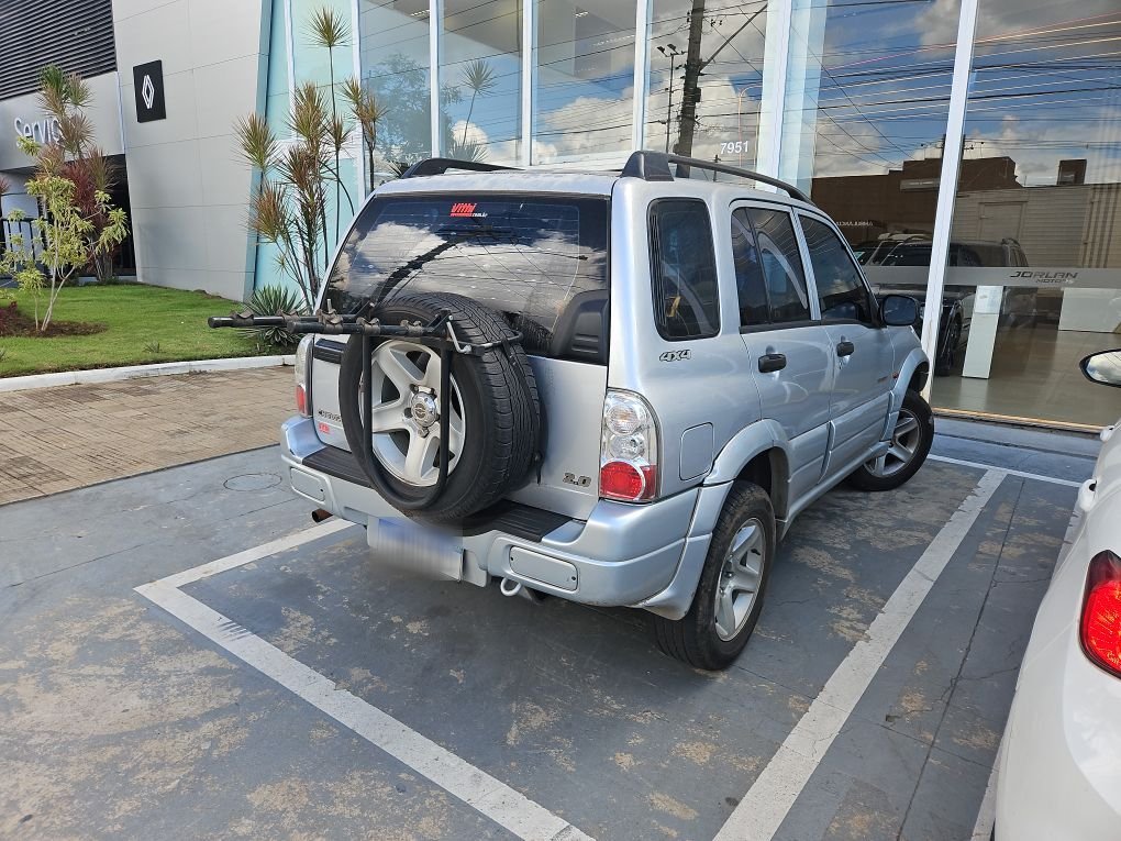 CHEVROLET TRACKER 2.0 4X4 8V GASOLINA 4P MANUAL