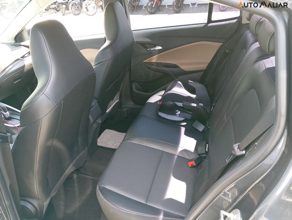 CHEVROLET ONIX 1.0 TURBO FLEX PLUS PREMIER AUTOMÁTICO