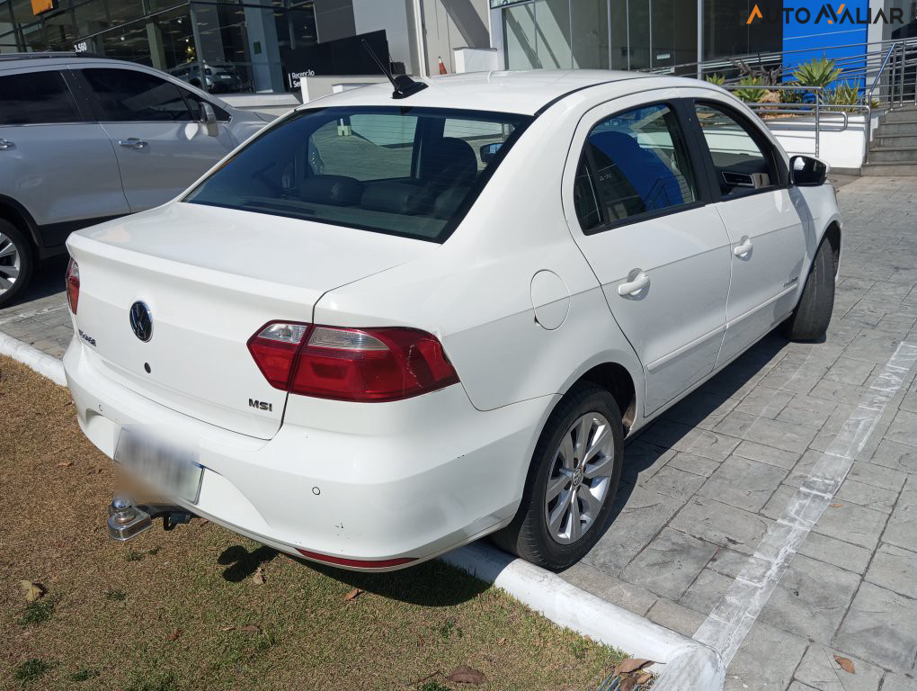 VOLKSWAGEN VOYAGE 1.6 MSI TOTALFLEX COMFORTLINE 4P MANUAL