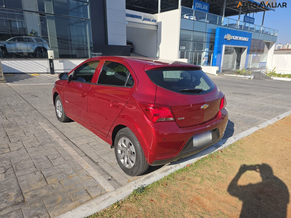 CHEVROLET ONIX HATCH LT 1.0 8V FLEXPOWER 5P MEC.