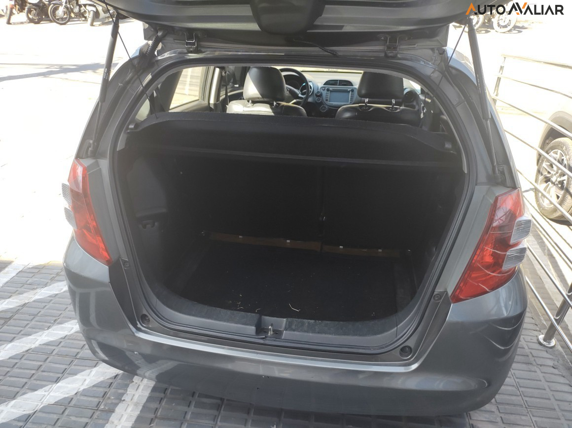 HONDA FIT 1.4 DX 16V FLEX 4P MANUAL