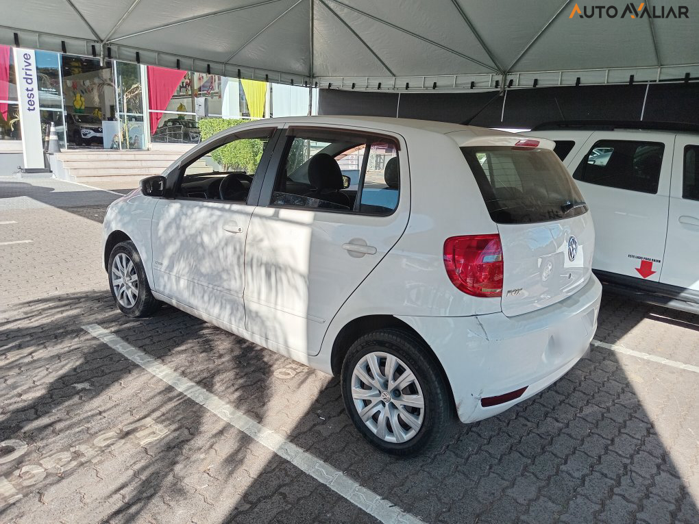 VOLKSWAGEN FOX 1.0 MI 8V FLEX 4P MANUAL