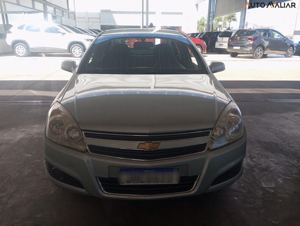 CHEVROLET VECTRA 2.0 MPFI EXPRESSION 8V 140CV FLEX 4P MANUAL