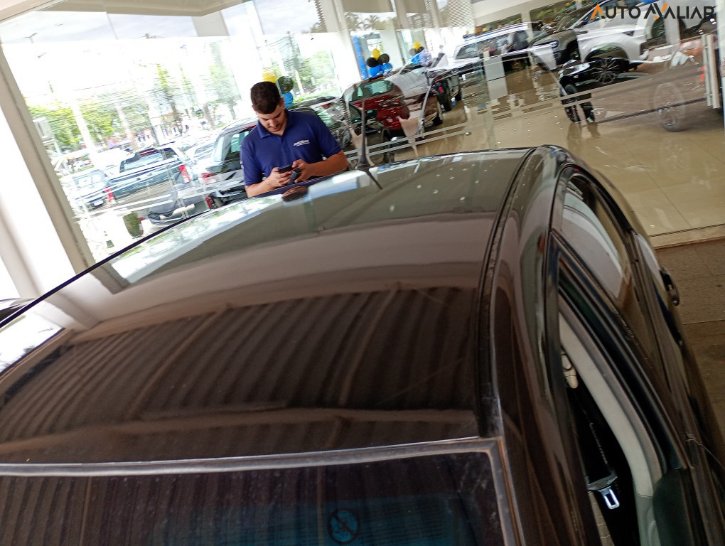 TOYOTA COROLLA 1.8 SE-G 16V GASOLINA 4P AUTOMATICO