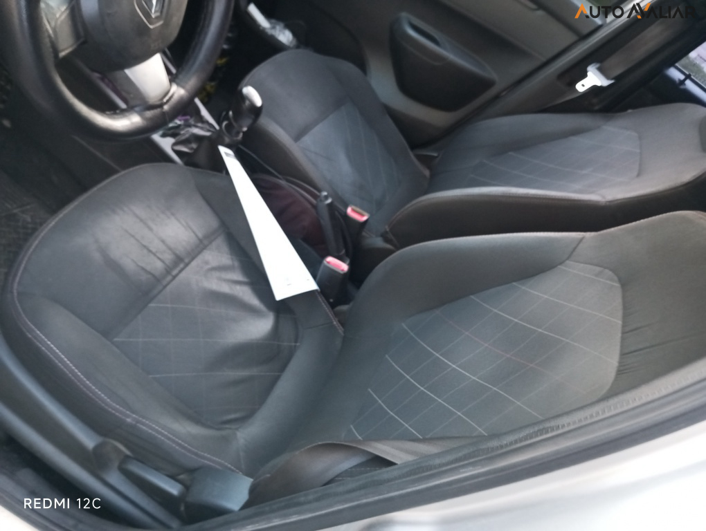 RENAULT KWID 1.0 12V SCE FLEX ZEN MANUAL