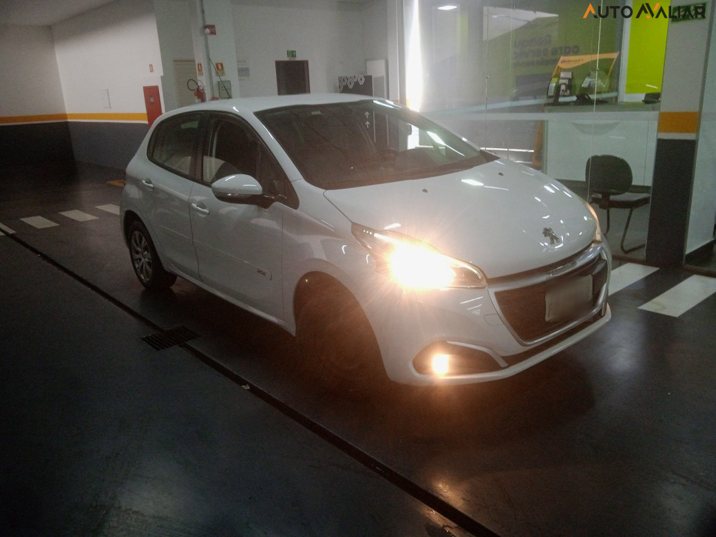 PEUGEOT 208 1.2 ACTIVE 12V FLEX 4P MANUAL