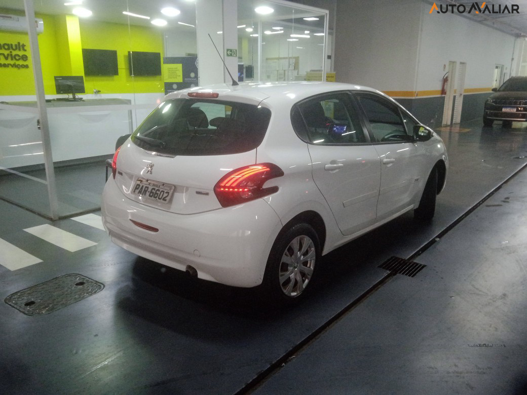 PEUGEOT 208 1.2 ACTIVE 12V FLEX 4P MANUAL