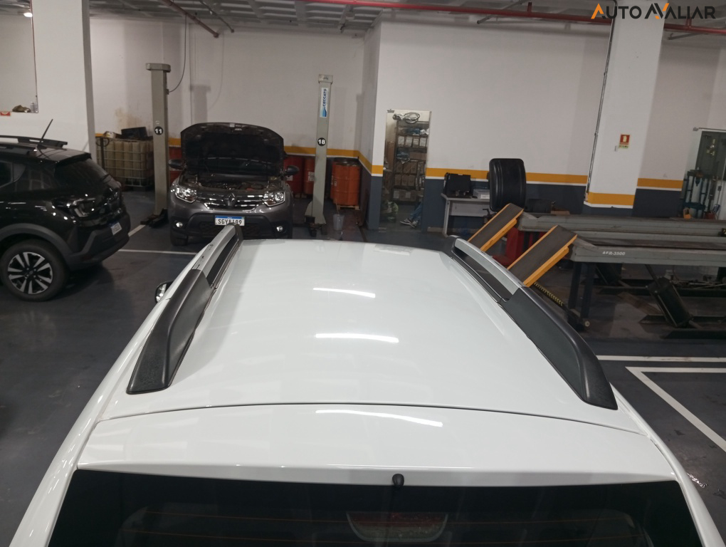 RENAULT DUSTER 2.0 DYNAMIQUE 4X2 16V FLEX 4P AUTOMATICO