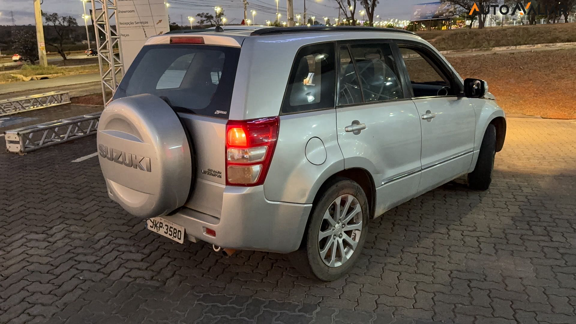 SUZUKI GRAND VITARA 2.0 4X2 16V GASOLINA 4P AUTOMATICO
