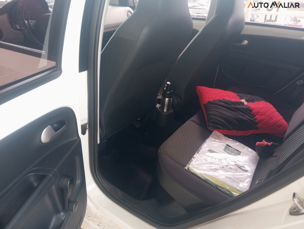 VOLKSWAGEN UP 1.0 MPI MOVE UP 12V FLEX 4P AUTOMATIZADO