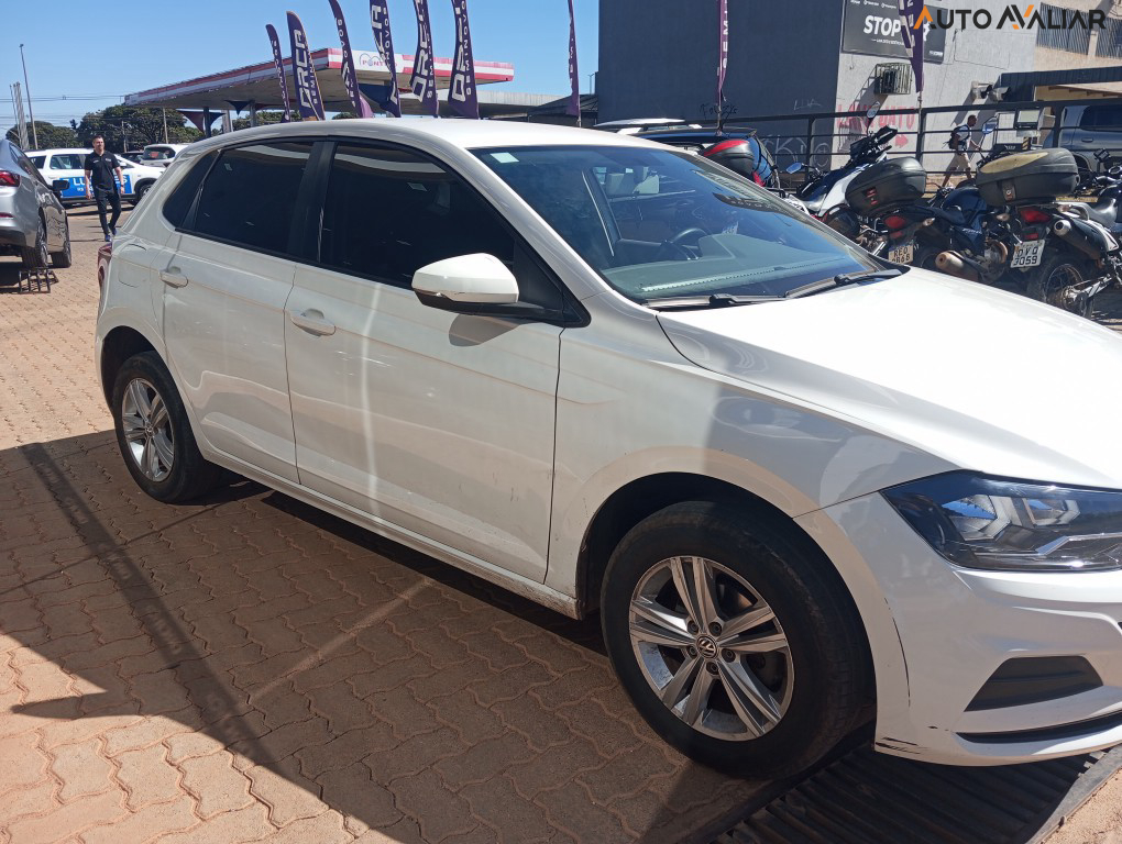 VOLKSWAGEN POLO 1.0 MPI TOTAL FLEX MANUAL