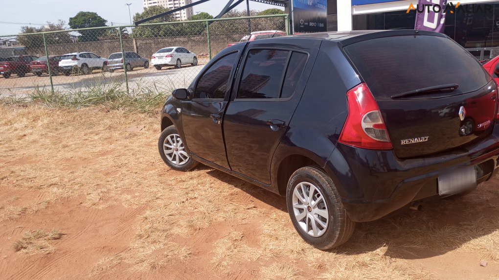 RENAULT SANDERO 1.0 AUTHENTIQUE 16V FLEX 4P MANUAL