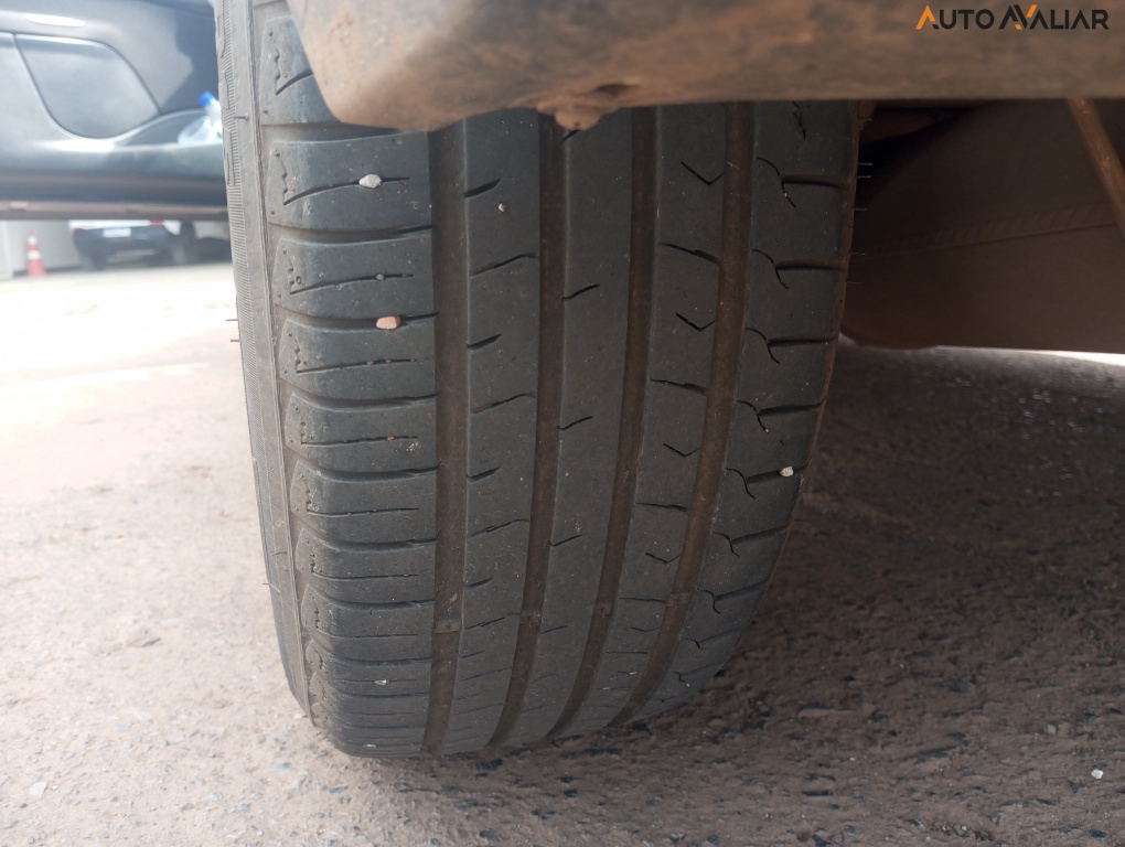 PEUGEOT 207 1.4 XR SPORT 8V FLEX 4P MANUAL