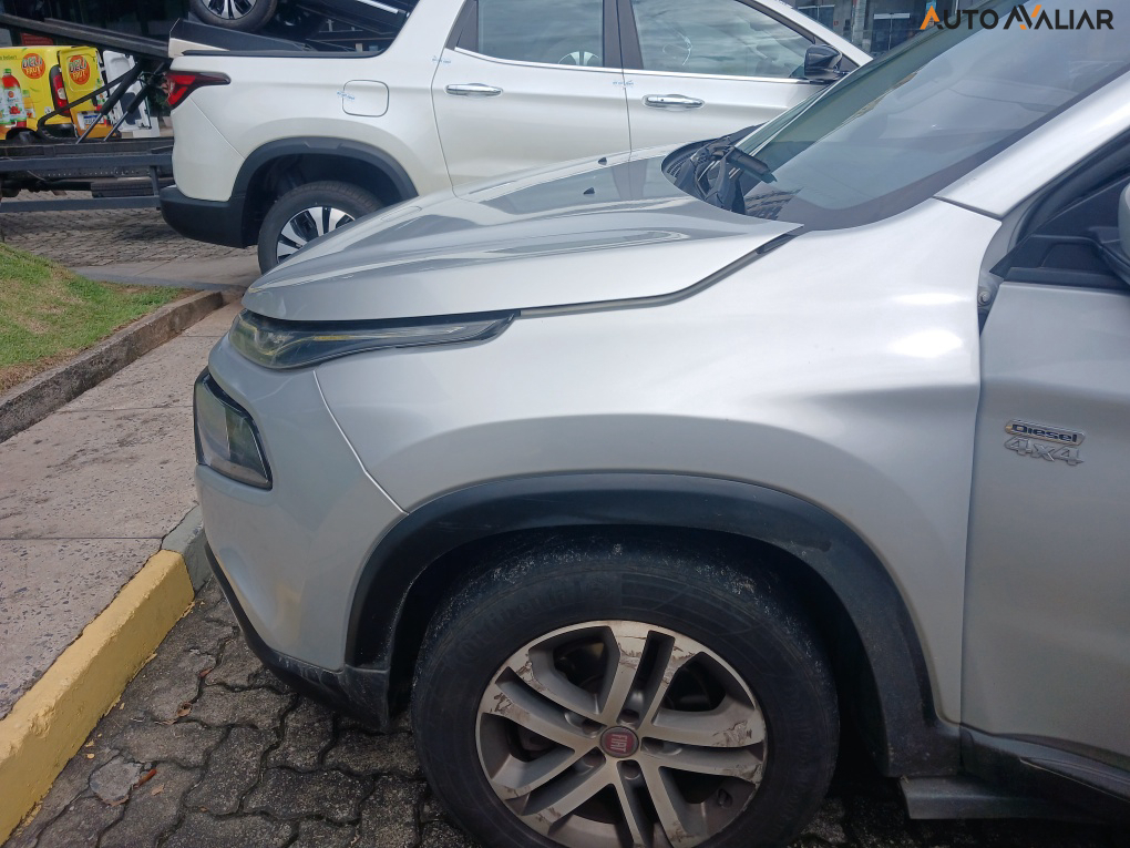 FIAT TORO 2.0 16V TURBO DIESEL FREEDOM 4WD AT9