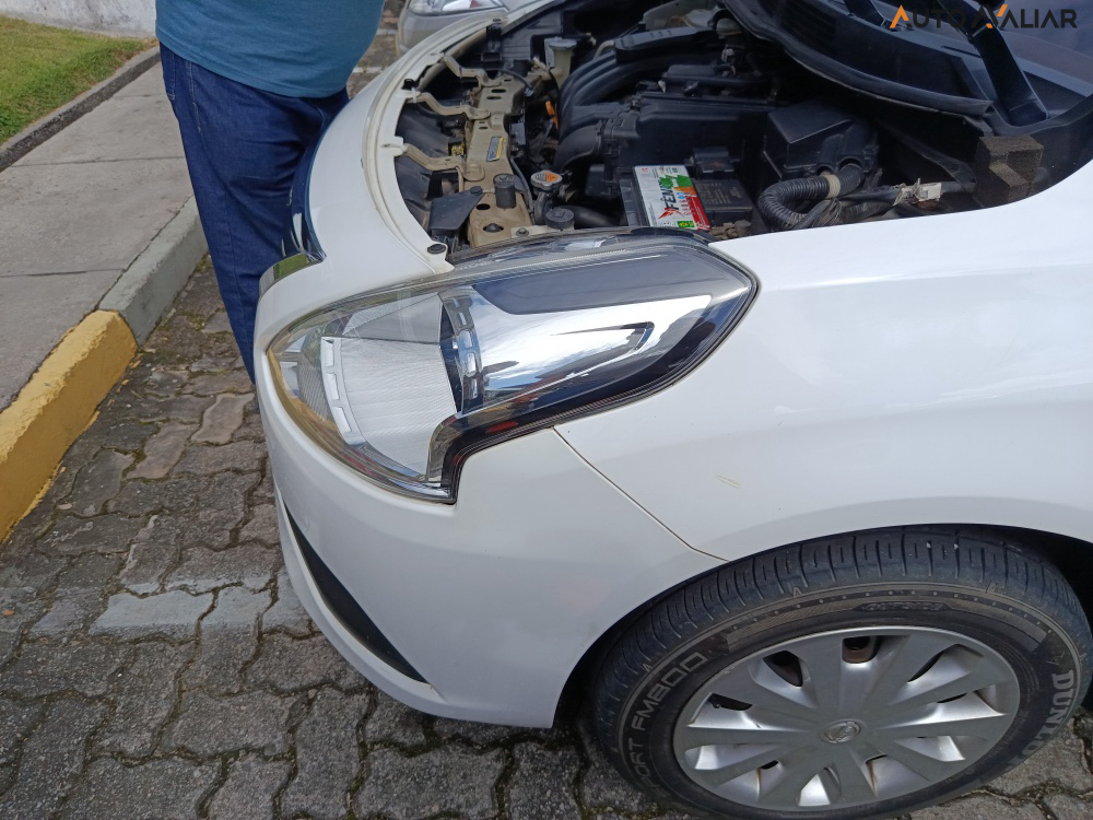 NISSAN VERSA 1.0 12V FLEX V-DRIVE MANUAL