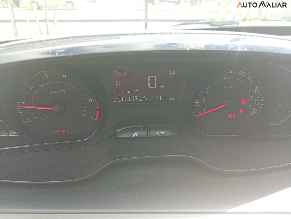 PEUGEOT 2008 1.6 16V FLEX ALLURE 4P AUTOMATICO