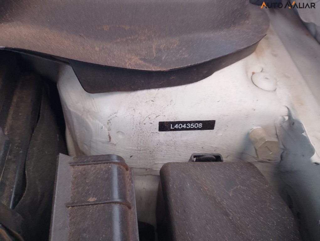 VOLKSWAGEN T-CROSS 1.4 250 TSI TOTAL FLEX HIGHLINE AUTOMATICO