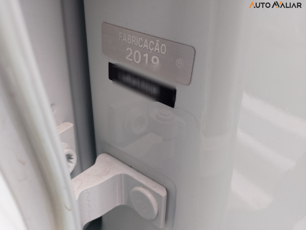 VOLKSWAGEN T-CROSS 1.4 250 TSI TOTAL FLEX HIGHLINE AUTOMATICO