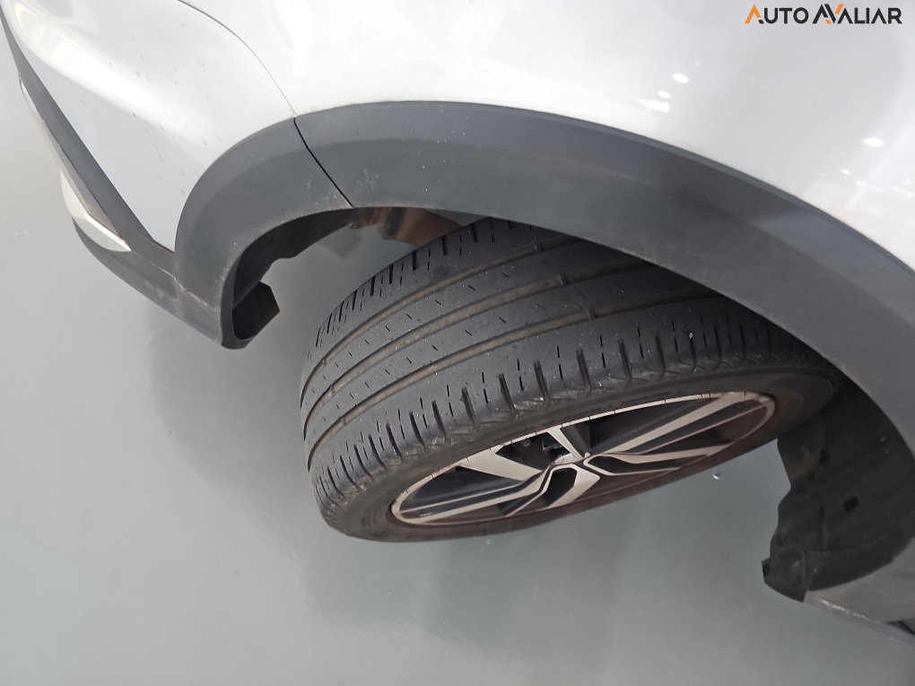 VOLKSWAGEN FOX 1.6 MSI TOTAL FLEX XTREME 4P MANUAL