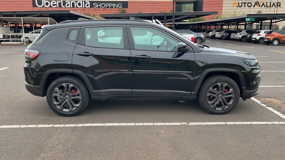 JEEP COMPASS COMPASS Lon Nig. Eagle 1.3 4x2 Flex Aut.