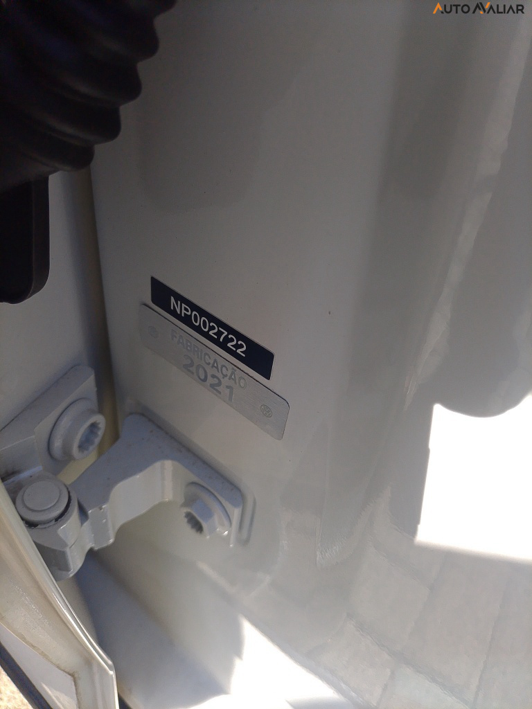 VOLKSWAGEN NIVUS 1.0 200 TSI TOTAL FLEX COMFORTLINE AUTOM&Aacute;TICO