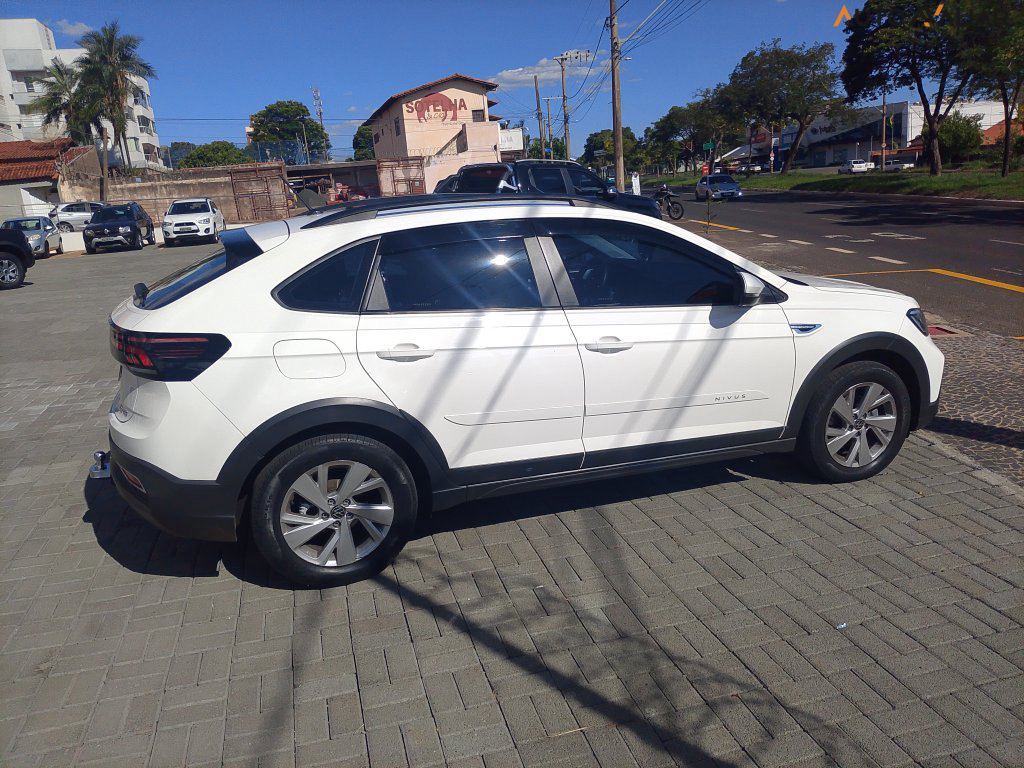 VOLKSWAGEN NIVUS 1.0 200 TSI TOTAL FLEX COMFORTLINE AUTOM&Aacute;TICO