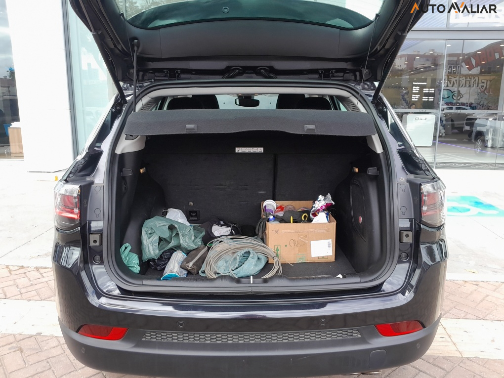 JEEP COMPASS 1.3 T270 TURBO FLEX LIMITED AT6