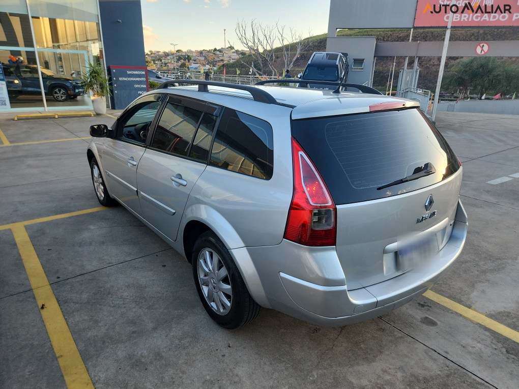 RENAULT MEGANE DYNAMIQUE 1.6 16V(HI-FLEX)