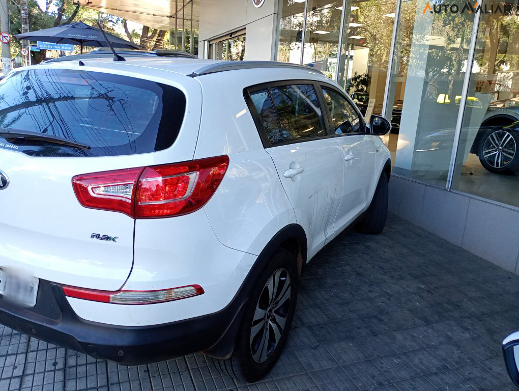 KIA SPORTAGE 2.0 LX 4X2 16V GASOLINA 4P AUTOMATICO