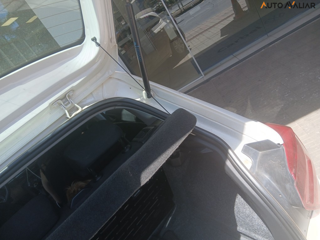 VOLKSWAGEN POLO 1.0 MPI TOTAL FLEX MANUAL