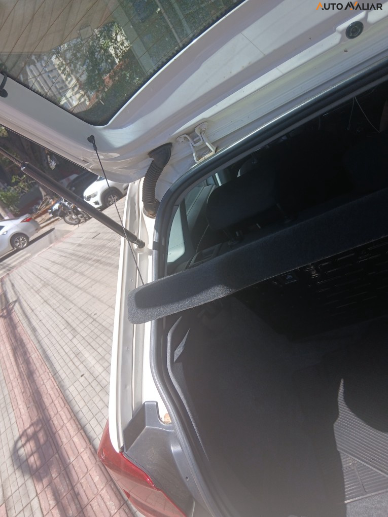 VOLKSWAGEN POLO 1.0 MPI TOTAL FLEX MANUAL