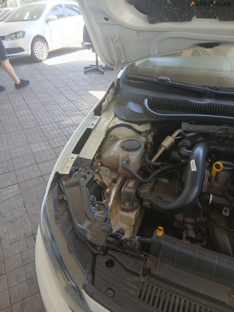 VOLKSWAGEN POLO 1.0 MPI TOTAL FLEX MANUAL