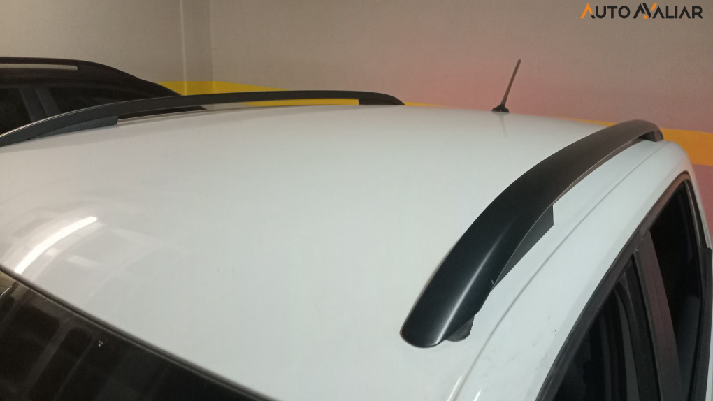 VOLKSWAGEN T-CROSS 1.0 200 TSI TOTAL FLEX COMFORTLINE AUTOMÁTICO