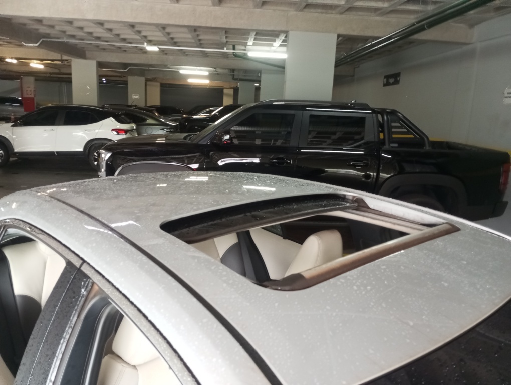 TOYOTA COROLLA 1.8 VVT-I HYBRID PREMIUM FLEX ALTIS CVT