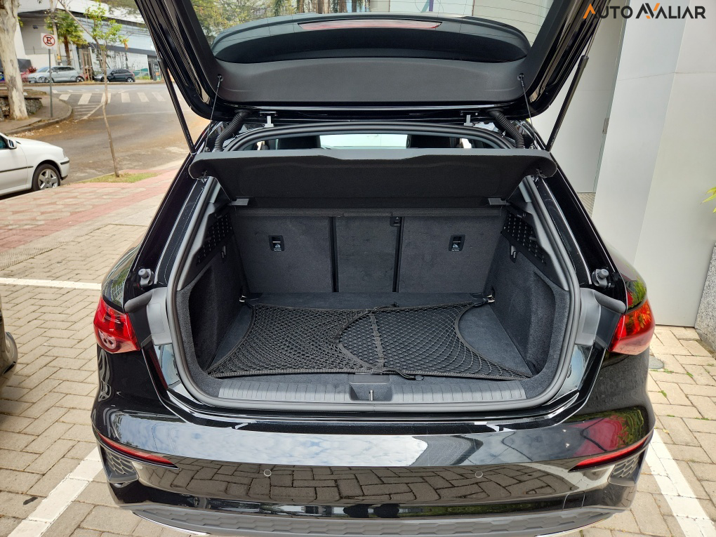 AUDI A3 2.0 40 TFSI MHEV SPORTBACK S LINE S-TRONIC