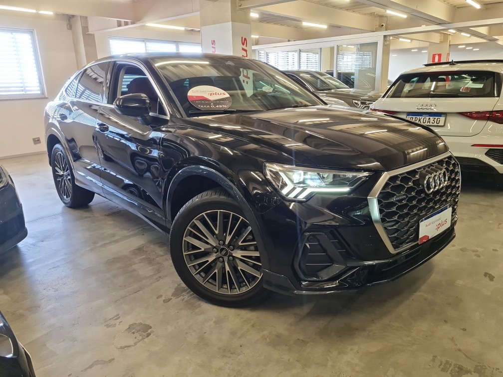 AUDI Q3 2.0 40 TFSI GASOLINA SPORTBACK PERFORMANCE QUATTRO TIPTRONIC