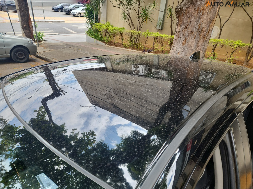 HONDA CITY 1.5 I-VTEC FLEX HATCH TOURING CVT