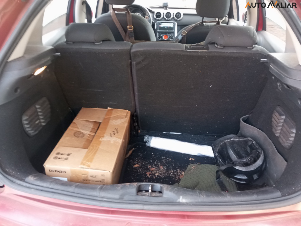 CITROEN C3 1.2 TENDANCE PURE TECH 12V FLEX 4P MANUAL