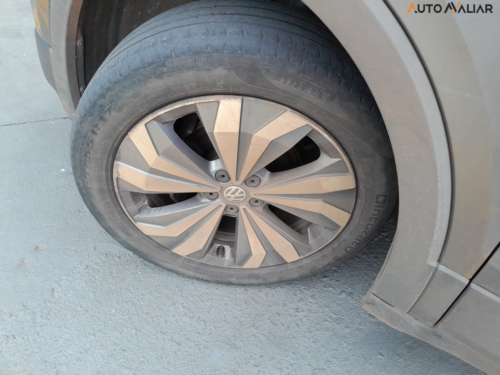 VOLKSWAGEN T-CROSS 1.0 200 TSI TOTAL FLEX COMFORTLINE AUTOMATICO