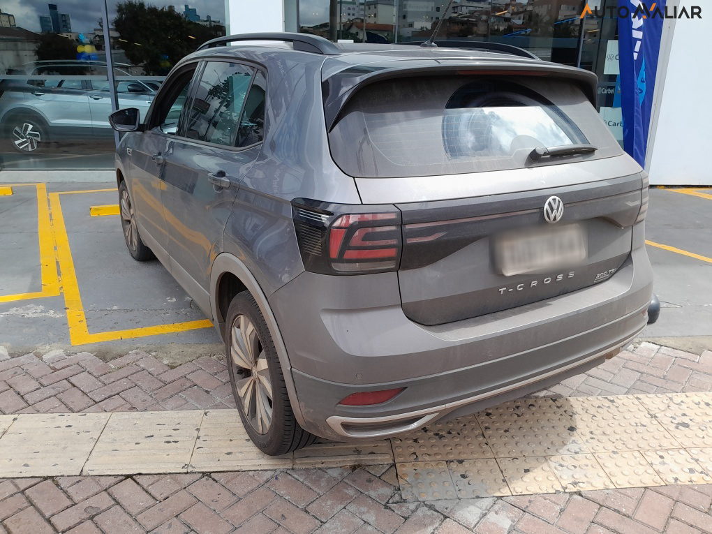 VOLKSWAGEN T-CROSS 1.0 200 TSI TOTAL FLEX COMFORTLINE AUTOMATICO